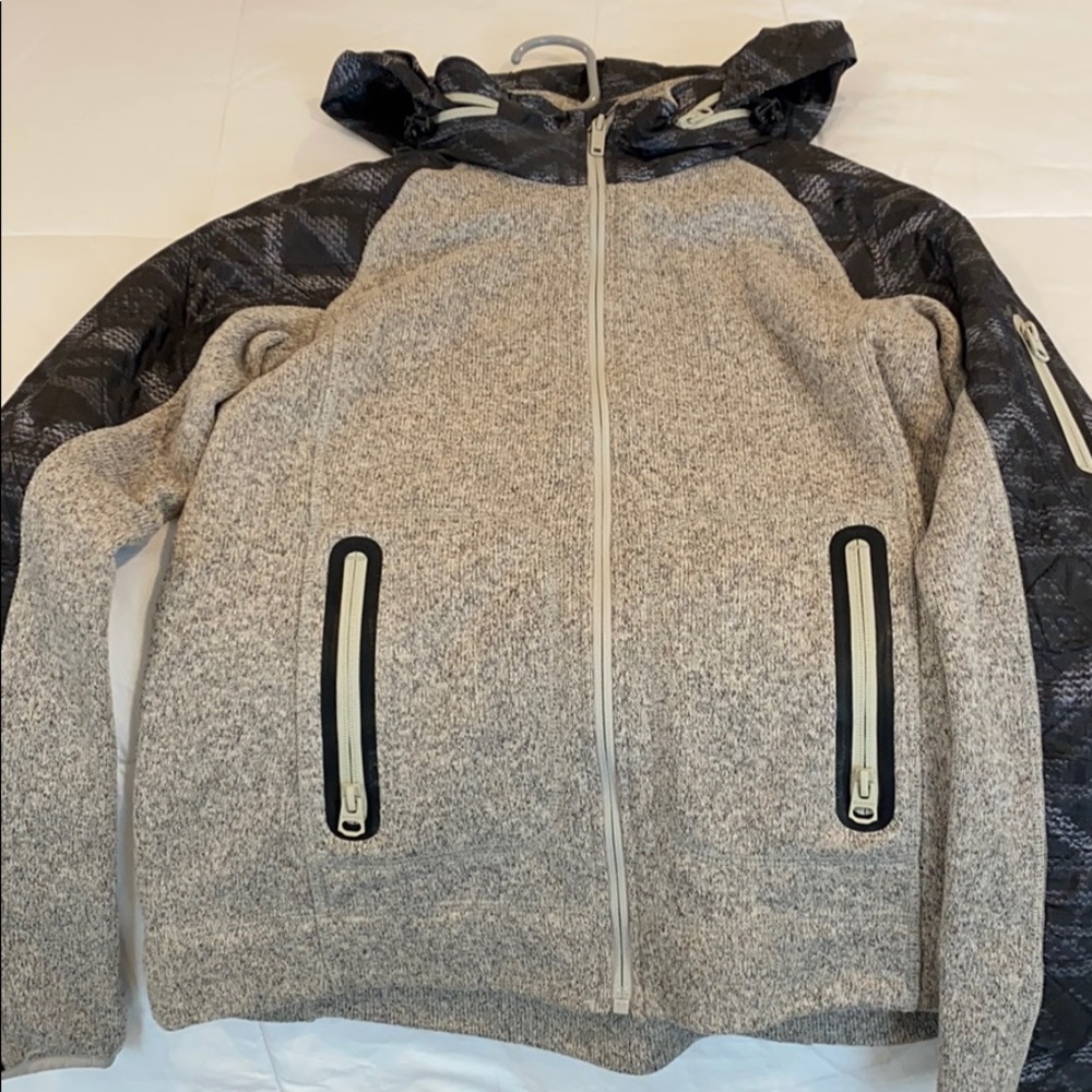 Burton dryride zip up
